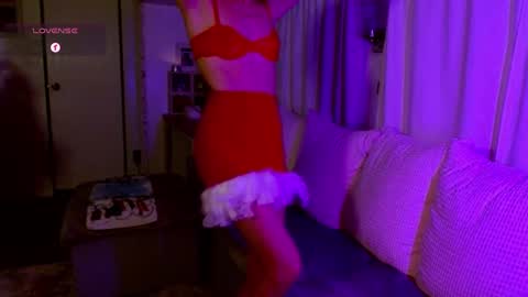 Snapshot of l_and_elle chatting on 01-02-25, 04:52 Giselle online show from 01-02-25, 04:52