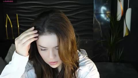 Melanie online show from 11-25-25, 09:04