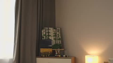 Alice online show from 10-19-25, 04:46