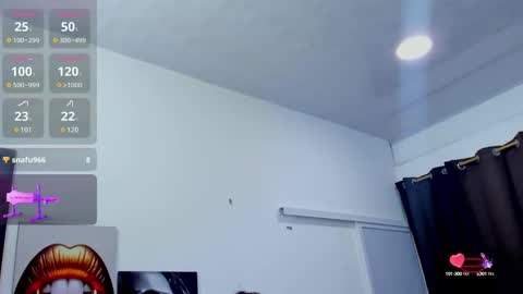 Snapshot of la_mazona chatting on 01-24-25, 08:22 AMAZONA  online show from 01-24-25, 08:22