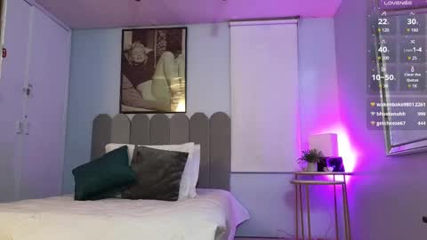 Snapshot of laady_brownn chatting on 03-11-25, 11:23 Cris  online show from 03-11-25, 11:23