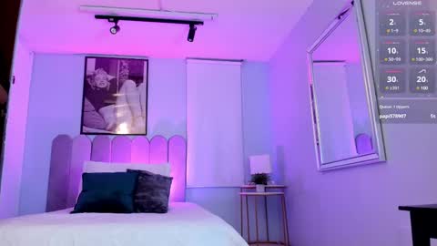 Snapshot of laady_brownn chatting on 03-12-25, 11:42 Cris  online show from 03-12-25, 11:42