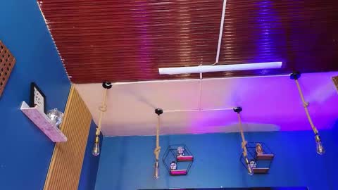 Snapshot of laady_brownn chatting on 09-30-25, 11:59 Cris  online show from 09-30-25, 11:59