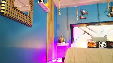 Snapshot of laady_brownn chatting on 10-06-25, 12:02 Cris  online show from 10-06-25, 12:02