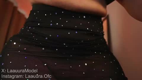 Only Fans  laauura online show from 09-26-25, 03:38