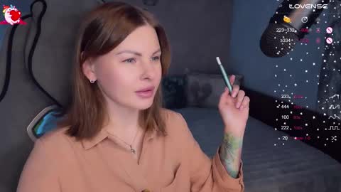 Snapshot of labanditta chatting on 10-13-25, 12:38 LaBandita online show from 10-13-25, 12:38