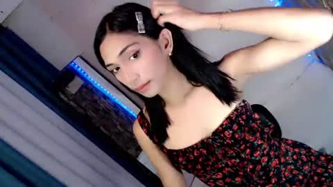 Snapshot of labatiba_ chatting on 11-25-25, 07:41 Joana online show from 11-25-25, 07:41