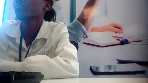 Snapshot of labimbo chatting on 03-01-25, 08:02 labimbo online show from 03-01-25, 08:02