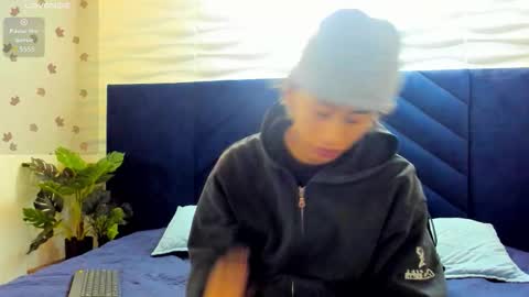 labrinthteasing online show from 01-08-26, 12:18