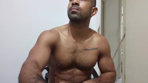 Snapshot of lacasadelosmunecosbq chatting on 07-13-26, 04:48 Bruno Smith online show from 07-13-26, 04:48