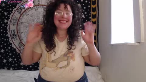 Lacey online show from 08-05-26, 11:28