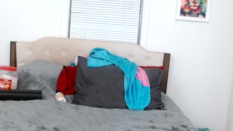 Lacey Phoenix online show from 02-19-25, 05:27