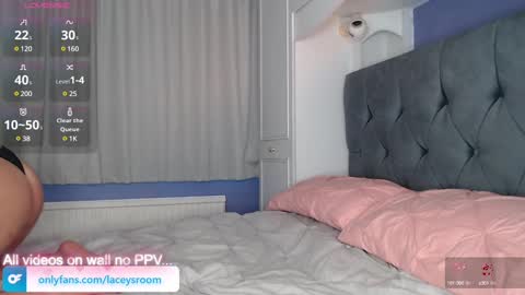 Snapshot of laceysroom chatting on 02-11-25, 09:53 Laceysroom online show from 02-11-25, 09:53