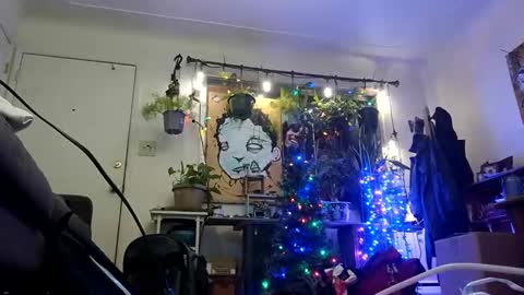 Snapshot of lacybell chatting on 01-19-25, 06:42 lacybell online show from 01-19-25, 06:42