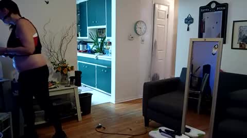 Snapshot of lacybell chatting on 02-04-25, 03:22 lacybell online show from 02-04-25, 03:22