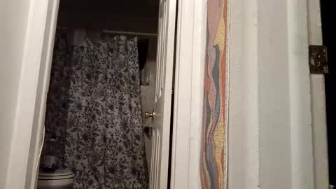 Snapshot of lacybell chatting on 10-15-25, 03:50 lacybell online show from 10-15-25, 03:50