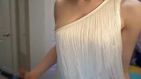 Snapshot of lady_bpd chatting on 02-28-25, 01:15 Anna online show from 02-28-25, 01:15