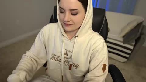 Snapshot of lady_bpd chatting on 11-06-25, 01:06 Anna online show from 11-06-25, 01:06