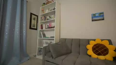 Snapshot of lady_bpd chatting on 07-14-26, 02:05 Anna online show from 07-14-26, 02:05