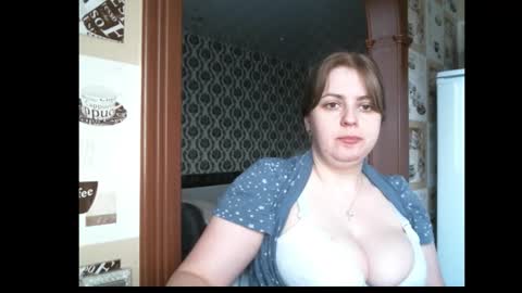 Snapshot of lady_cute_cat chatting on 02-12-26, 03:01 lady cute cat29 online show from 02-12-26, 03:01
