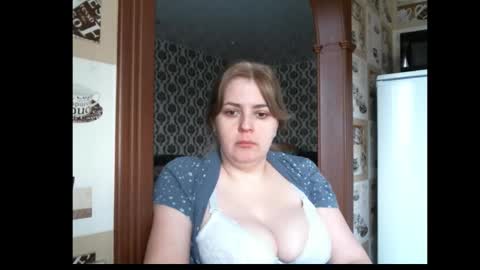 Snapshot of lady_cute_cat chatting on 03-06-26, 02:30 lady cute cat29 online show from 03-06-26, 02:30