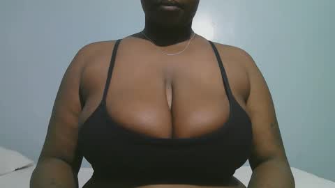lady_dearra online show from 02-06-26, 03:22