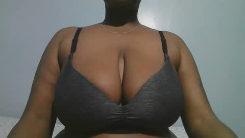 lady_dearra online show from 02-09-26, 03:21