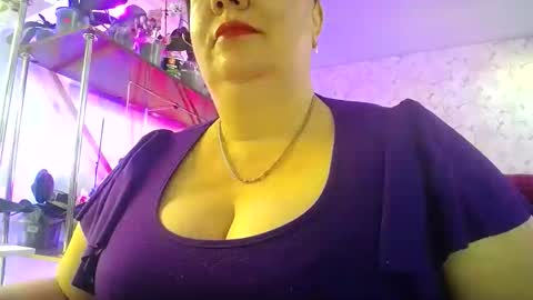 Lady Gloria online show from 04-25-26, 06:27
