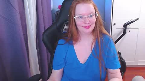 Angelika online show from 11-17-25, 05:24