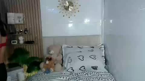   online show from 05-14-26, 11:44