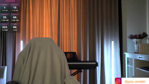 lady_nicolett online show from 10-08-25, 10:35