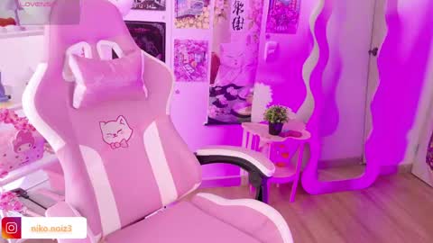 Lady  online show from 04-12-26, 08:58