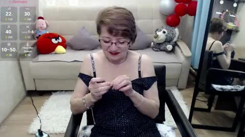 Diana online show from 04-12-26, 03:06