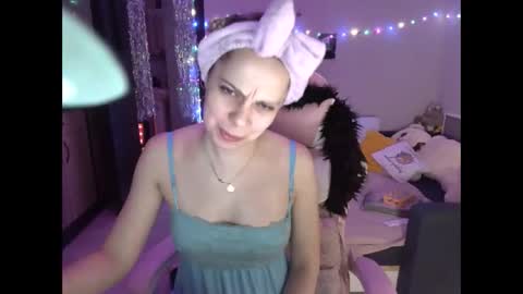 lady_smile69 online show from 12-27-24, 05:20