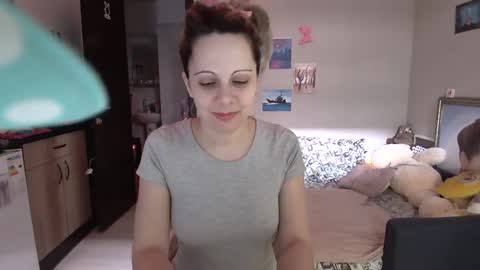 lady_smile69 online show from 03-12-25, 06:07