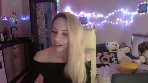 lady_smile69 online show from 01-13-26, 08:25