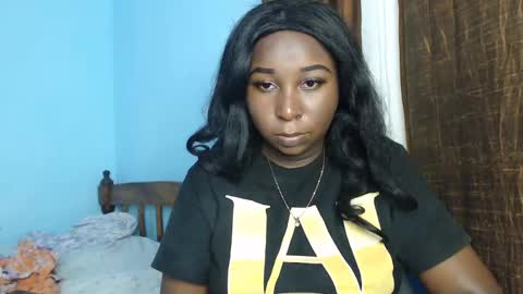 Snapshot of lady_twerky chatting on 01-15-25, 02:24 Maya online show from 01-15-25, 02:24