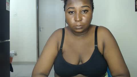 Snapshot of lady_twerky chatting on 03-01-26, 11:18 Maya online show from 03-01-26, 11:18