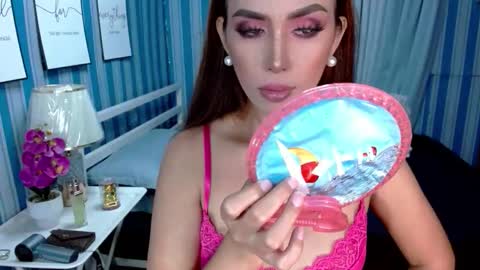 Snapshot of ladyashxxx chatting on 02-04-26, 11:38 isabelle ash DONT FORGET TO FOLLOW AND THUMBS ME UP BITCHES online show from 02-04-26, 11:38