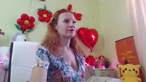 Sima Ladybigsmile online show from 02-18-25, 06:26