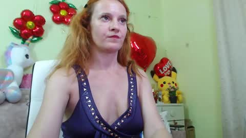 Sima Ladybigsmile online show from 03-05-25, 04:13