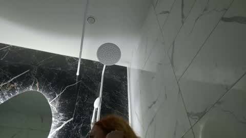 Sima Ladybigsmile online show from 04-26-26, 09:23