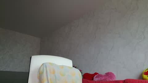 Sima Ladybigsmile online show from 05-15-26, 03:35