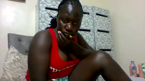 lindah32 online show from 03-06-25, 06:48