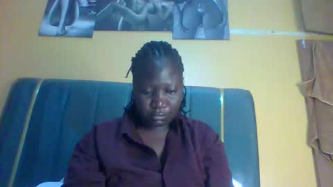 lindah32 online show from 09-28-25, 02:50