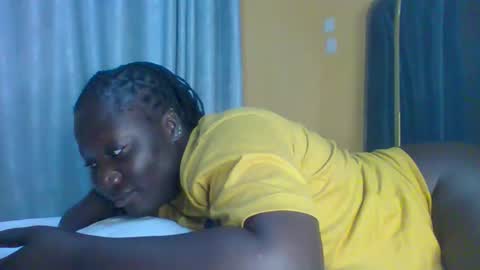 lindah32 online show from 10-07-25, 12:52