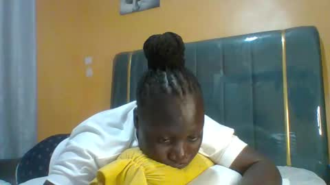 lindah32 online show from 02-18-26, 07:10