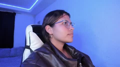  Lady  online show from 03-09-26, 01:20