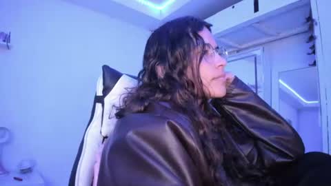  Lady  online show from 06-13-26, 03:48