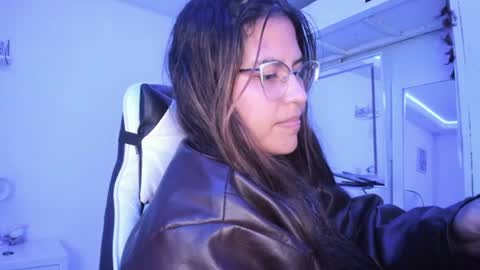  Lady  online show from 07-07-26, 06:47